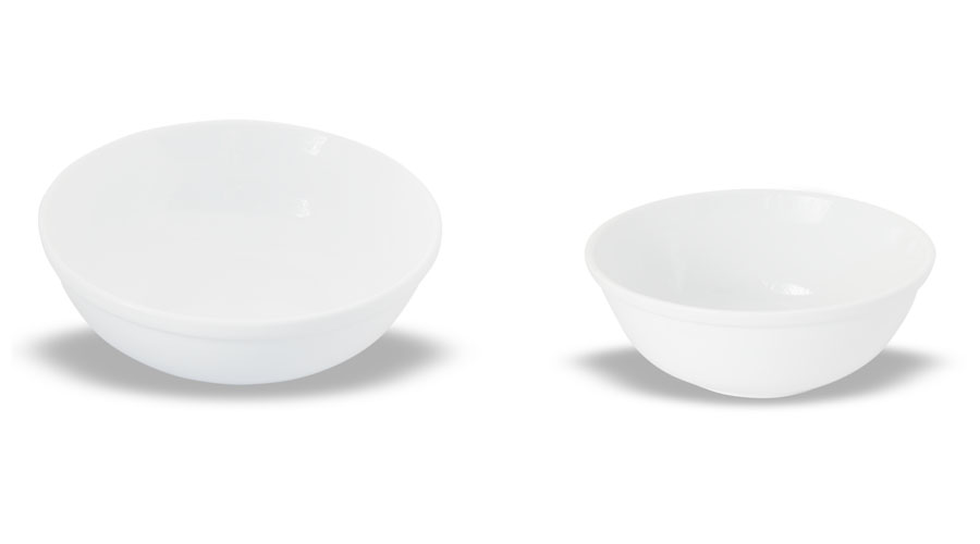 Footed mixing bowl